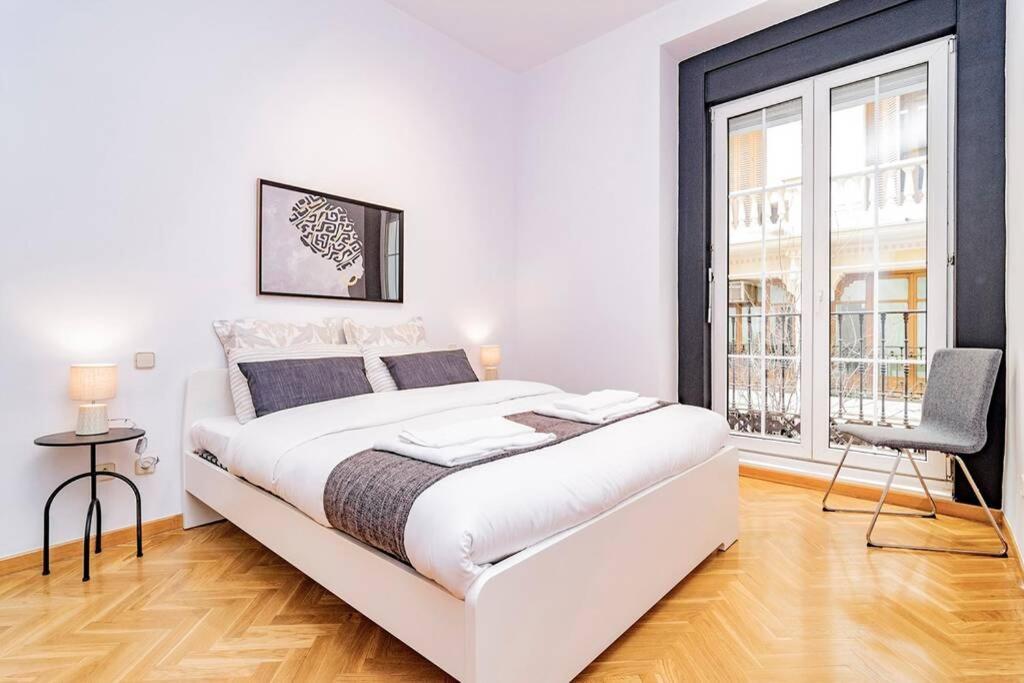 Encantador Apartamento en Chueca junto a Gran Vía, Infantas 1-1 by Batuecas Madri Exterior foto